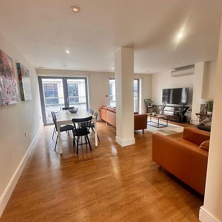 Spacious 3-Bed 3-Bath Luxury Apartment With Balcony Hyde Park Londra Esterno foto